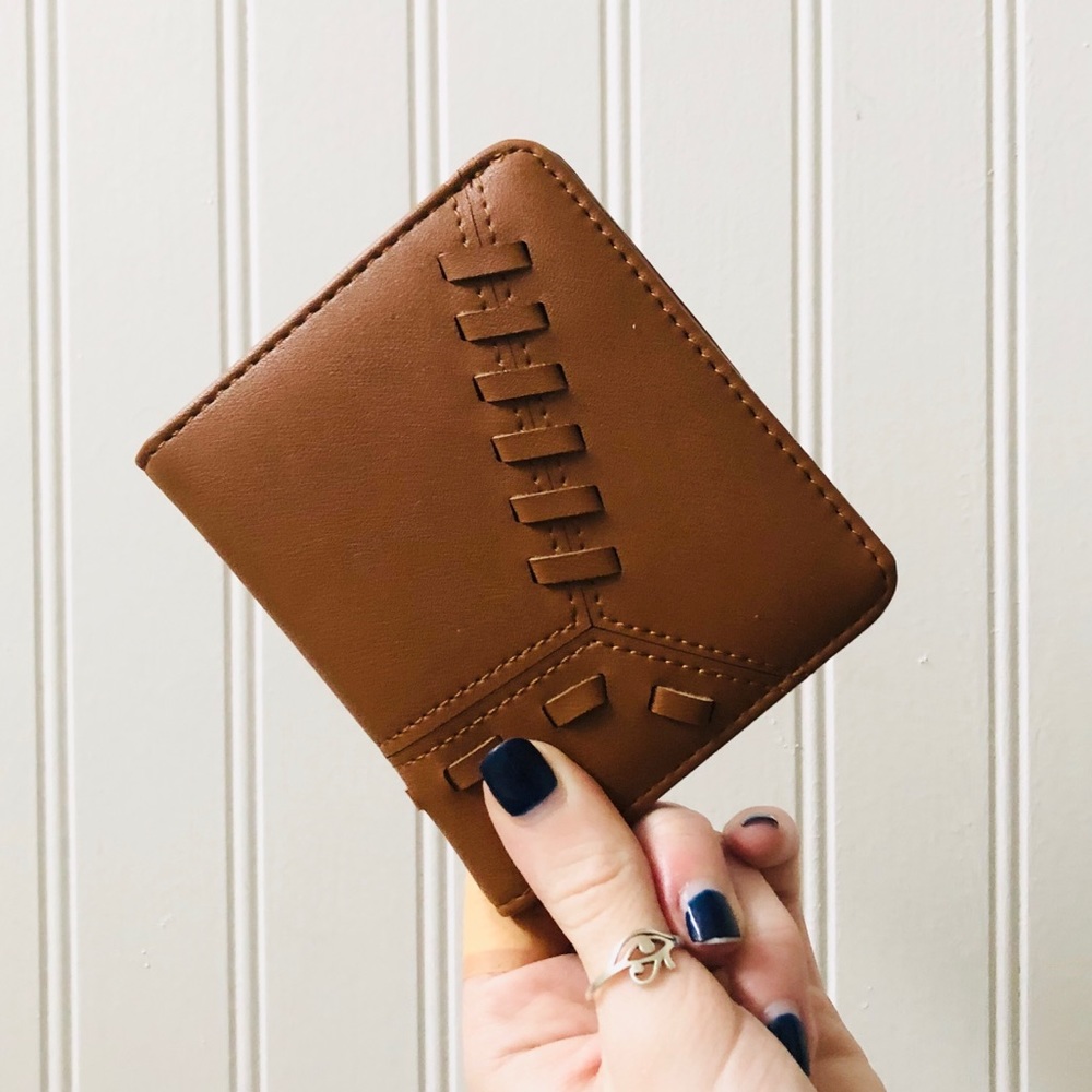 SHEIN Crosstich Faux Leather Spliced Wallet